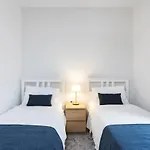 Home2book Stunning Beachfront House With Sea Views *