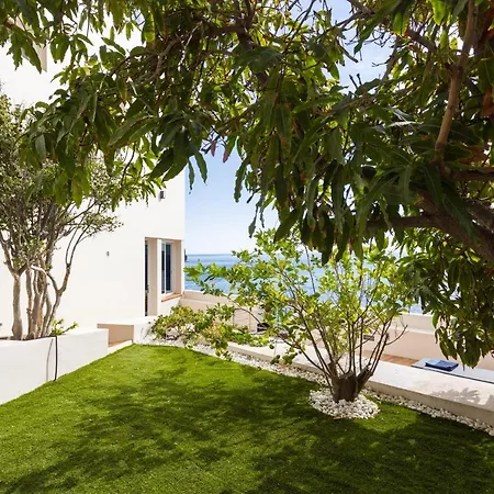 Home2book Stunning Beachfront House With Sea Views 別荘 カンデラリア