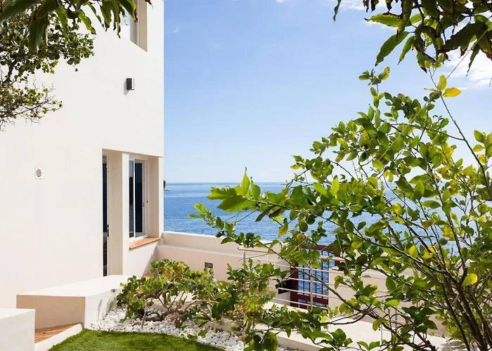 Home2book Stunning Beachfront House With Sea Views カンデラリア